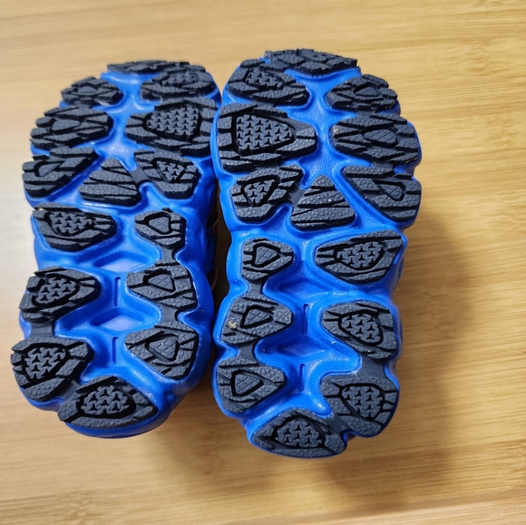 New balance infant size 3 sneakers "Spiderman" - Picture 4 of 6